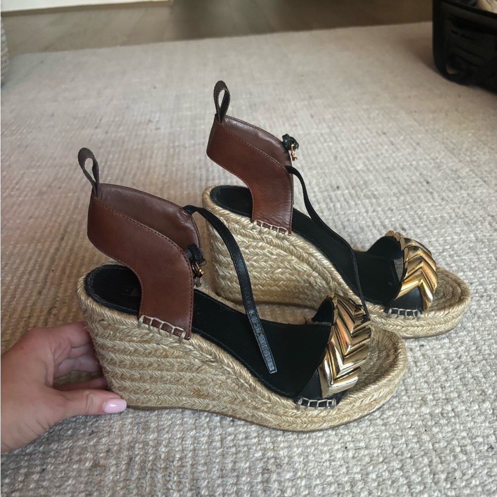Louis Vuitton wedge sandals 38